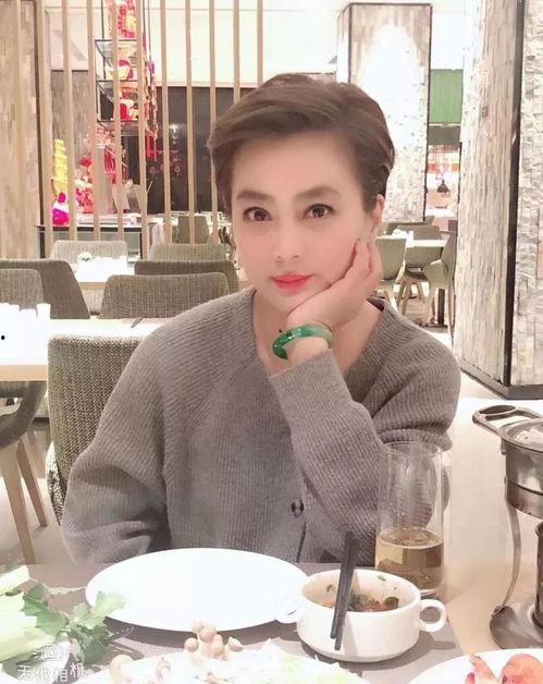 郑益萍照片